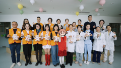 汇聚爱心，传递希望——如新携手爱心人士医院探访先心病患儿